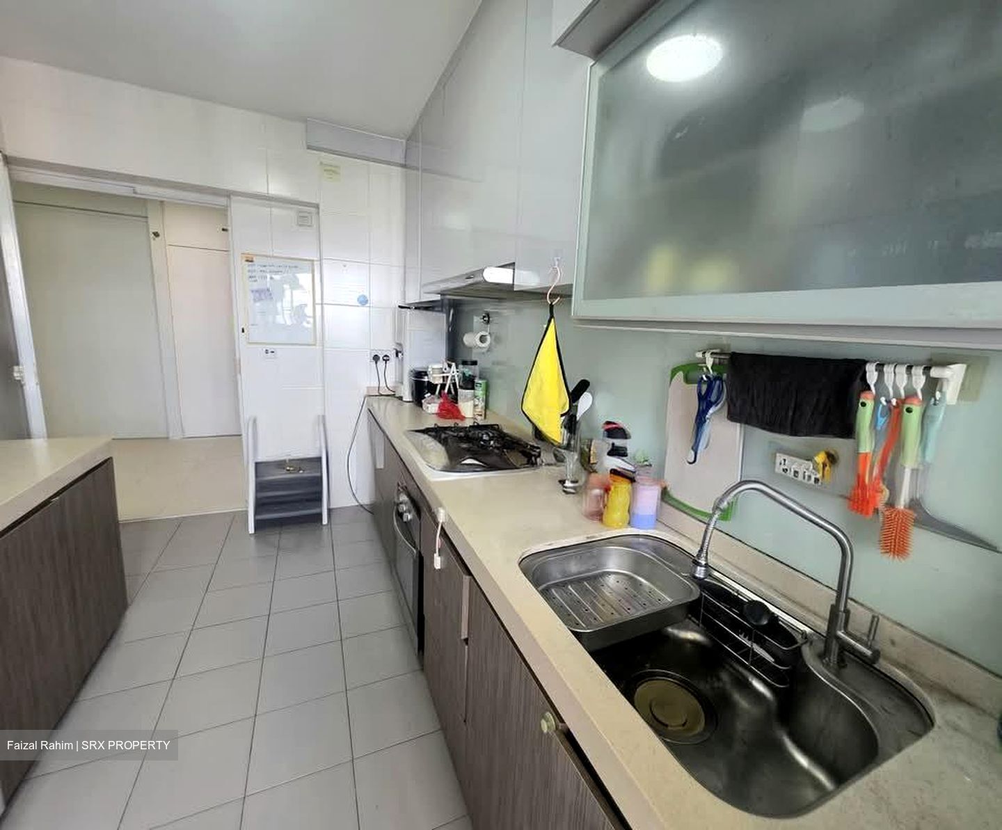 Blk 428A Floral Spring @ Yishun (Yishun), HDB 4 Rooms #556610151